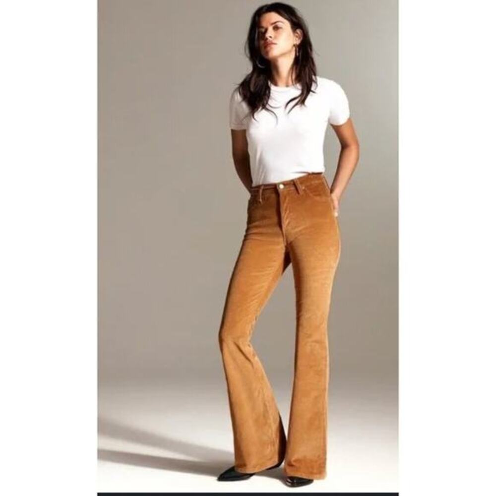 Aritzia Wilfred Corduroy The Marianne Flare Jeans